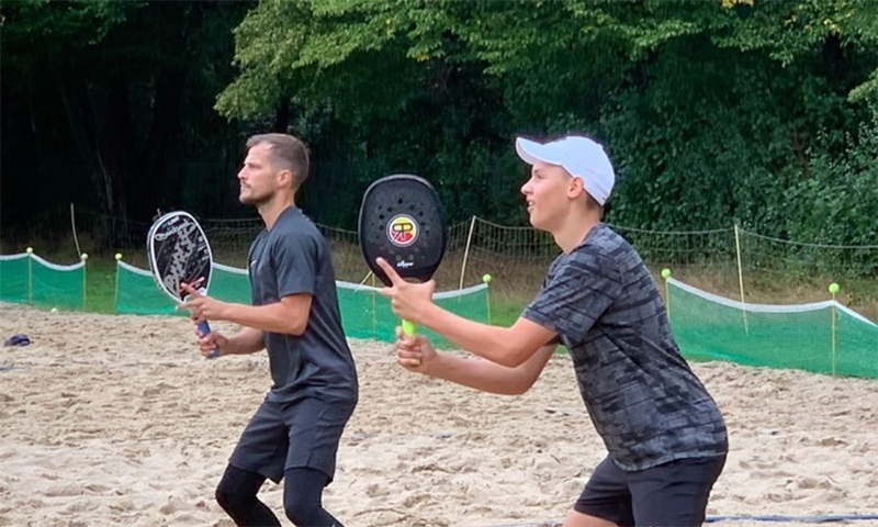 Celle-Crowd - Gründung der Sportart Beach Tennis